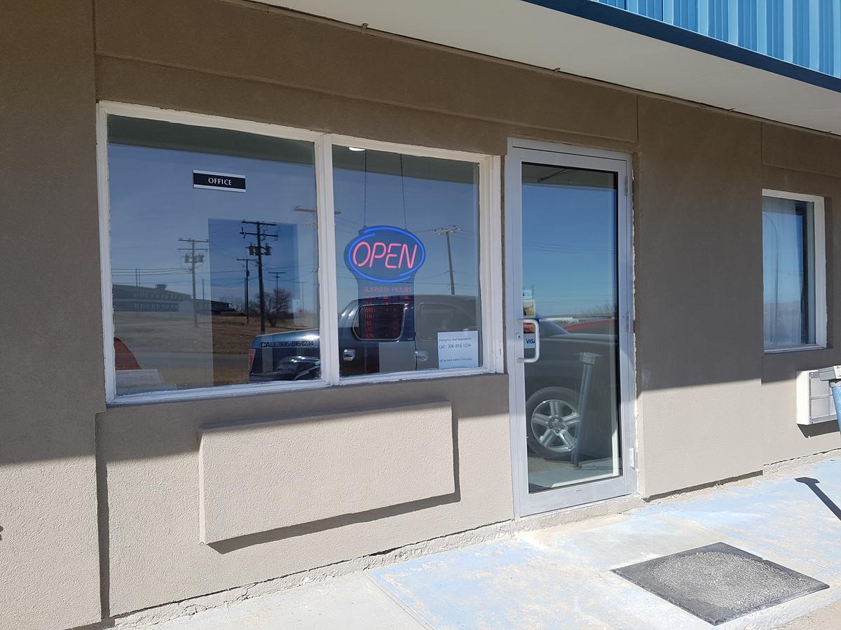 Widus Inn Swift Current Exterior photo